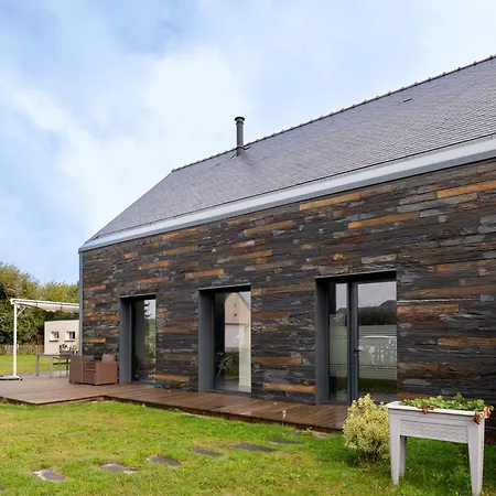 Maison Bord De *