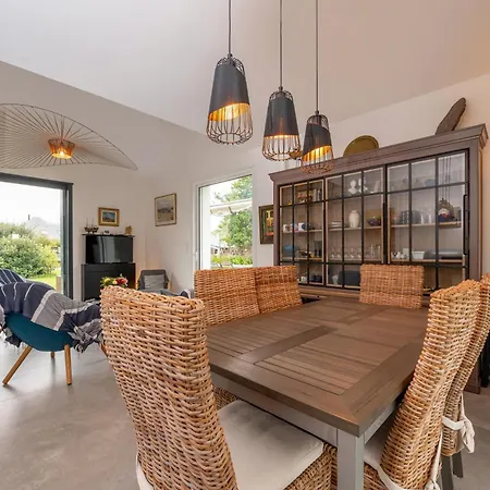 Holiday home Maison Bord De Sarzeau